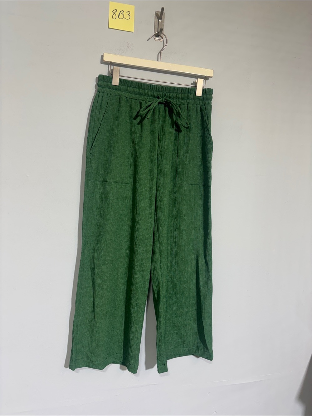 Astrologie petite medium NWT pants